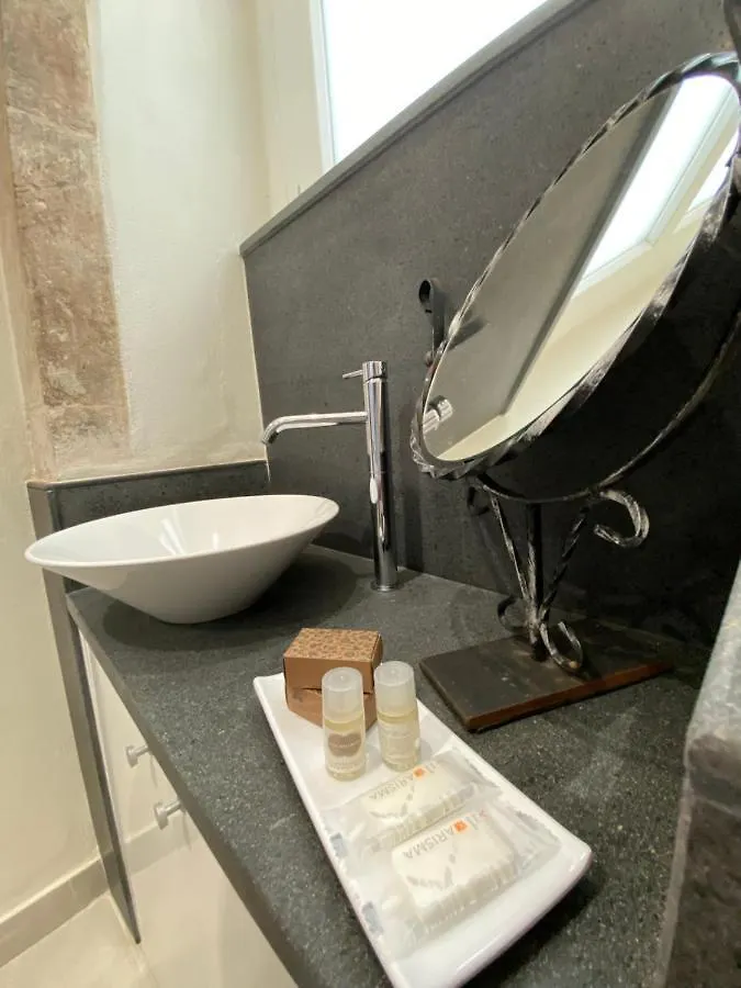 Splendida Santa Teresa Apartment Syracuse